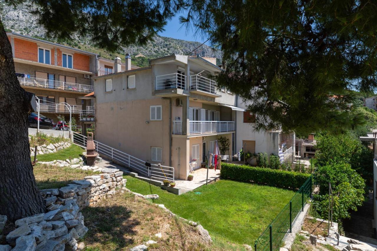 Apartments With A Parking Space Stanici, Omis - 11421 塞莱纳 外观 照片